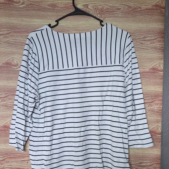 Chico’s Black & White Striped 3/4 Sleeve Top – Size 2 (Large) - Picture 2 of 6